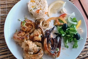 The Captain's Table Restaurant (11)