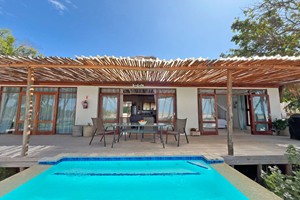 Lukes Place - 4 Sleeper Seafront Casa (2)