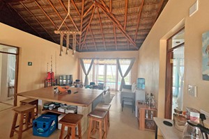 Lukes Place - 4 Sleeper Seafront Casa (6)