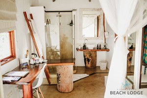 Deluxe Bungalow (5)