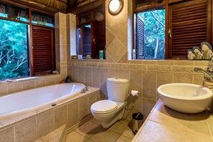 med-nahyeeni-lodge-20