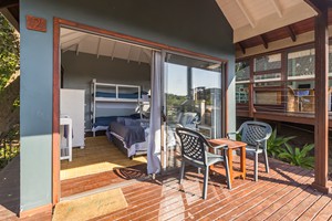 Treetop Haven Beach Villa 2025 - Outside room