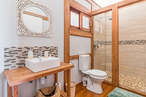 Vista Bonita Ponta Malongane July 2025 - Bathroom