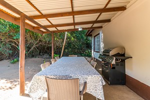 Forest Chalet #3 - 8 Sleeper Ponta Malongane (2)