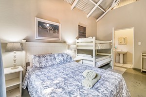 Forest Chalet #3 - 8 Sleeper Ponta Malongane (8)