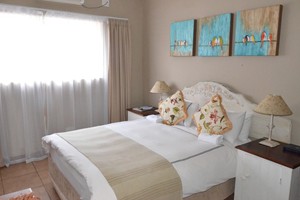 Self-Catering Chalet 2 (4)